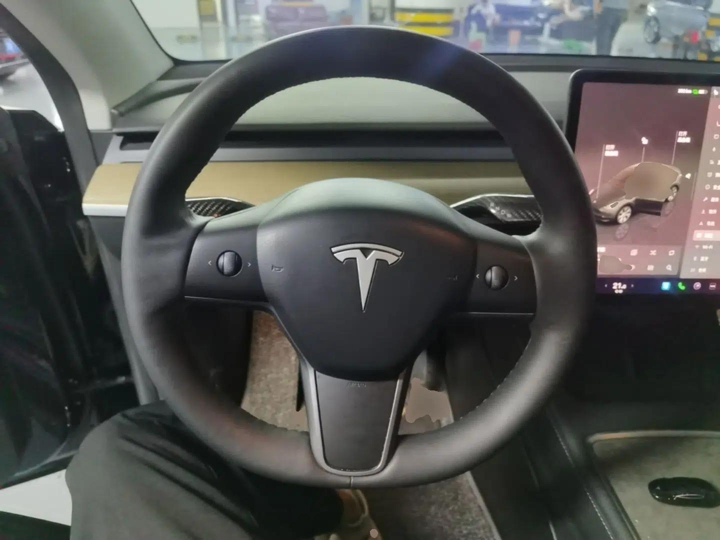 Tesla Model Y 2022 Revised Version Rear-Wheel Drive — миниатюра 13