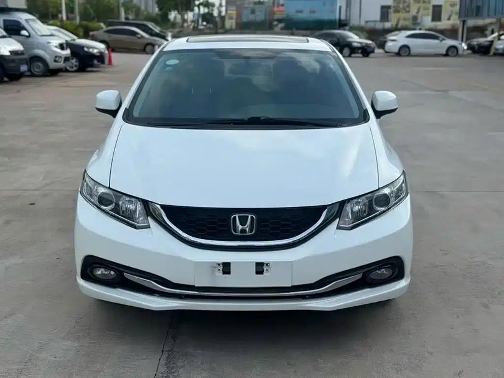 2016 Civic 1.8L Automatic Comfort Edition — миниатюра 3