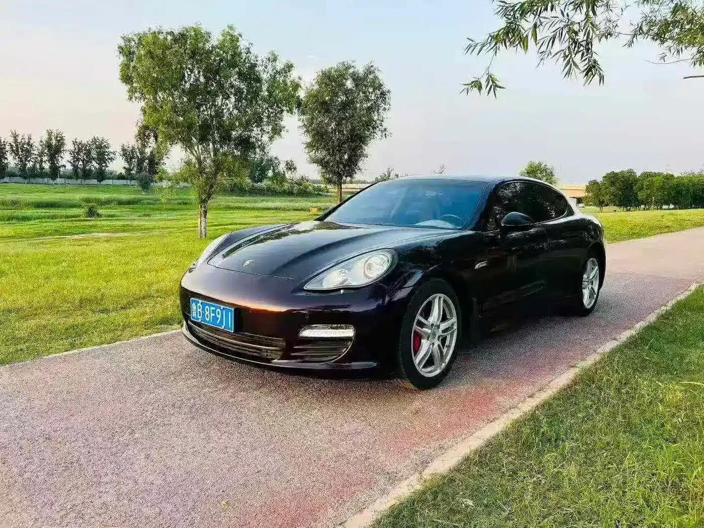 Panamera 2010 Panamera 3.6L — миниатюра 1