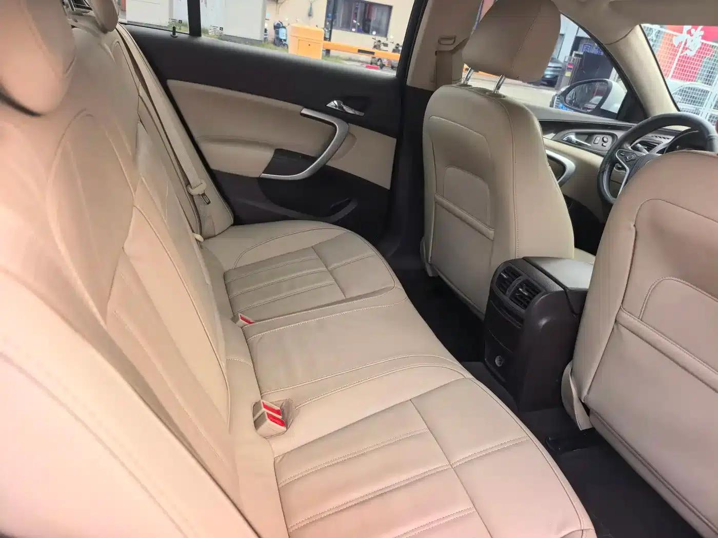 Buick Regal 2015 2.0L Elite Fashion Edition — миниатюра 9