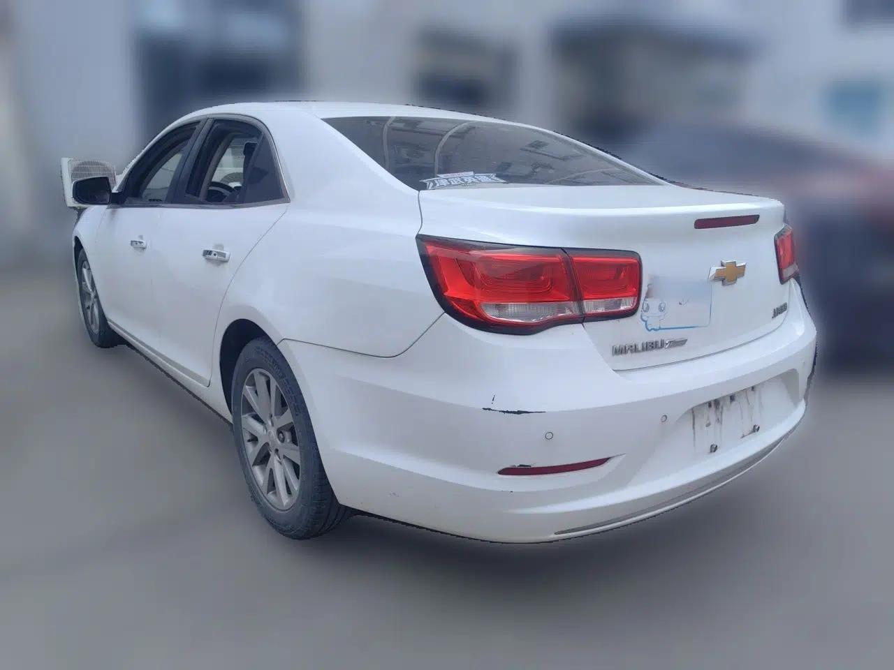 Chevrolet Malibu 2017 1.5T Automatic Luxury Edition — миниатюра 4
