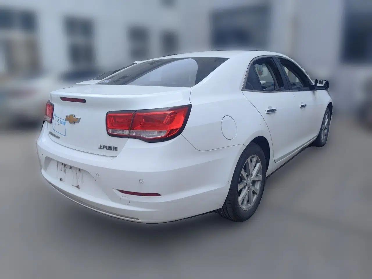 Chevrolet Malibu 2017 1.5T Automatic Luxury Edition — миниатюра 6