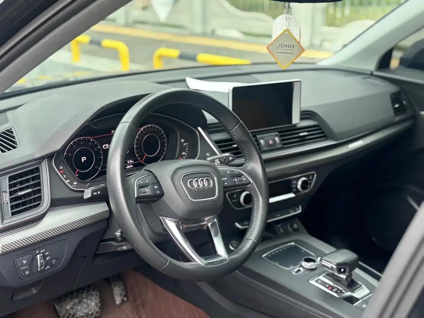 Audi Q5L 2020 40 TFSI Luxury Fashion Edition — миниатюра 7