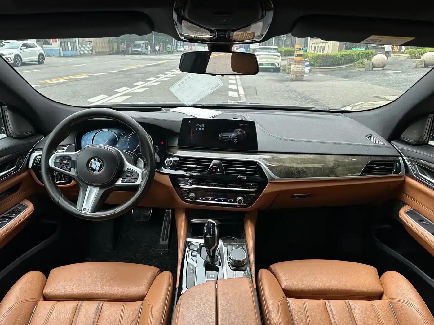 2018 BMW 6 Series GT 630i Luxury Design Package — миниатюра 28