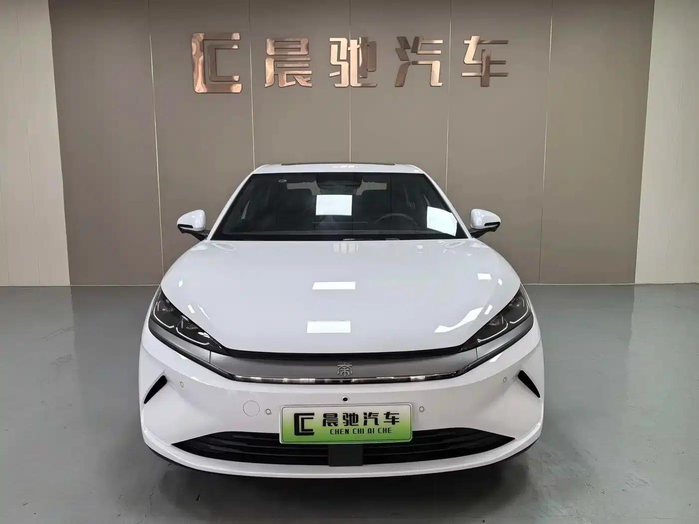 Qin L 2025 EV 545KM Cloud Carriage Edition — миниатюра 2