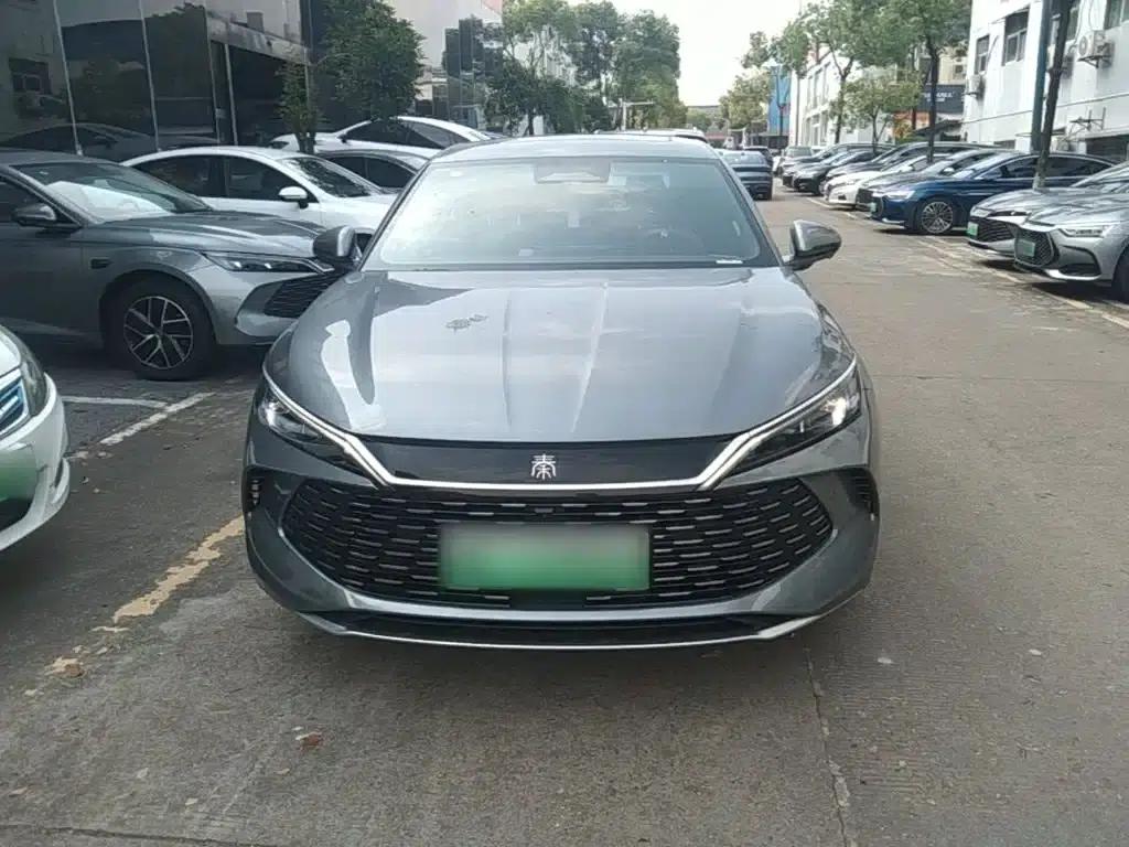 Qin L 2025 DM-i Intelligent Driving Edition 120KM Superior Model — миниатюра 3