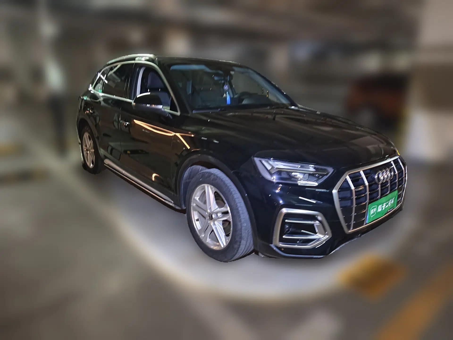 Audi Q5L 2021 40 TFSI Fashionable and Elegant Edition — миниатюра 3