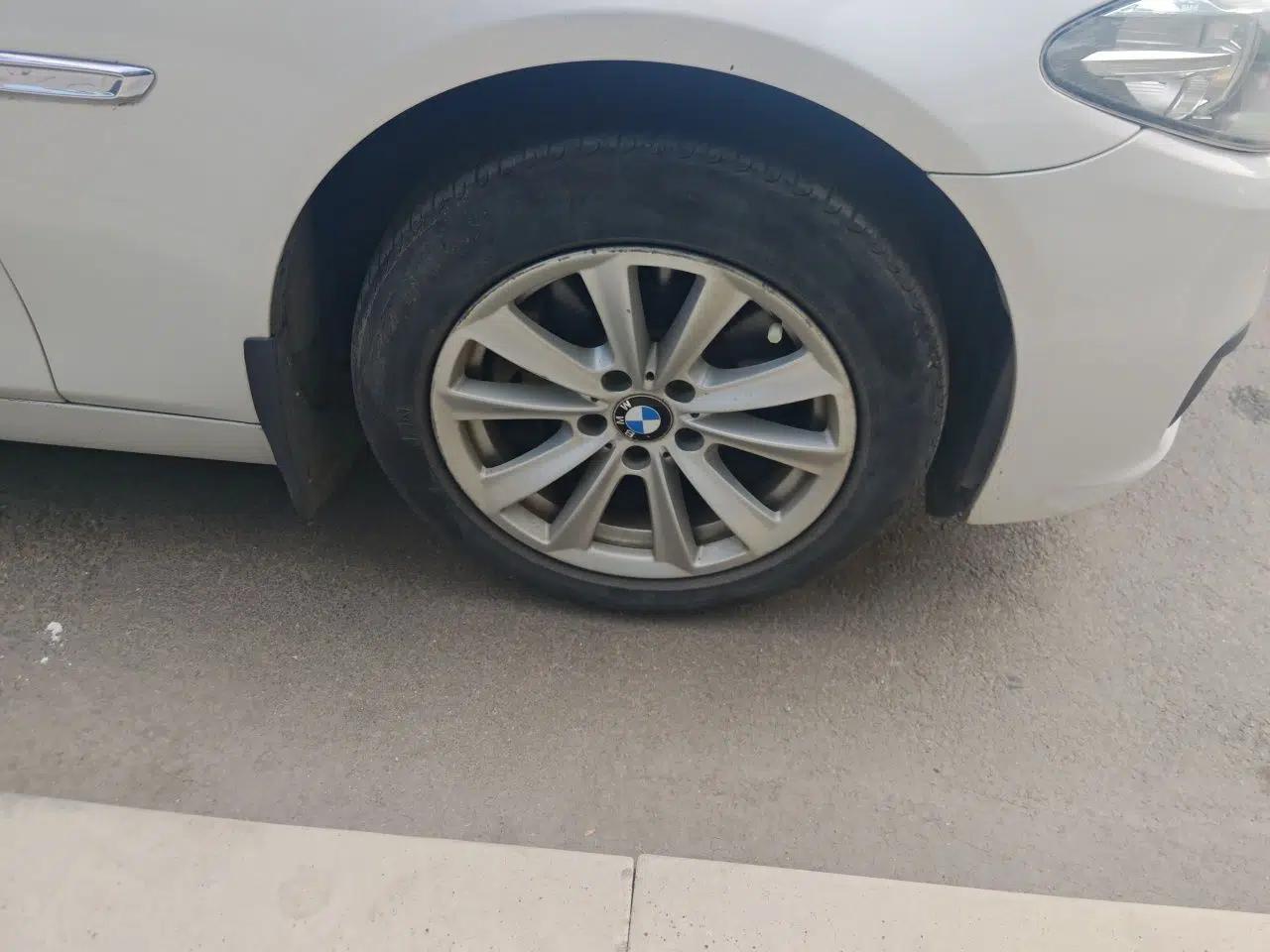 BMW 5 Series 2014 520Li Elegant Model — миниатюра 8