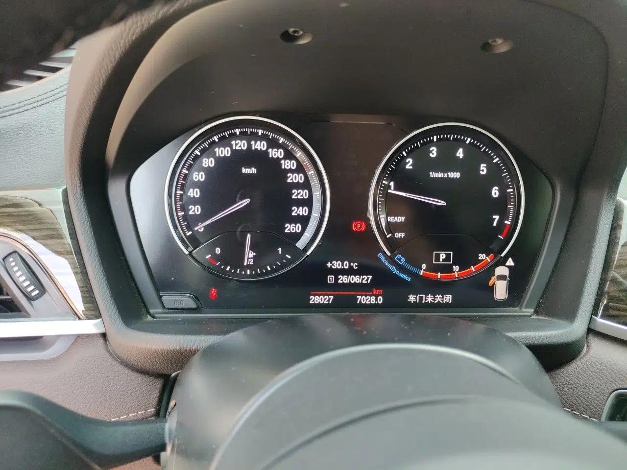 BMW X1 2022 xDrive25Li Luxury Model — миниатюра 11