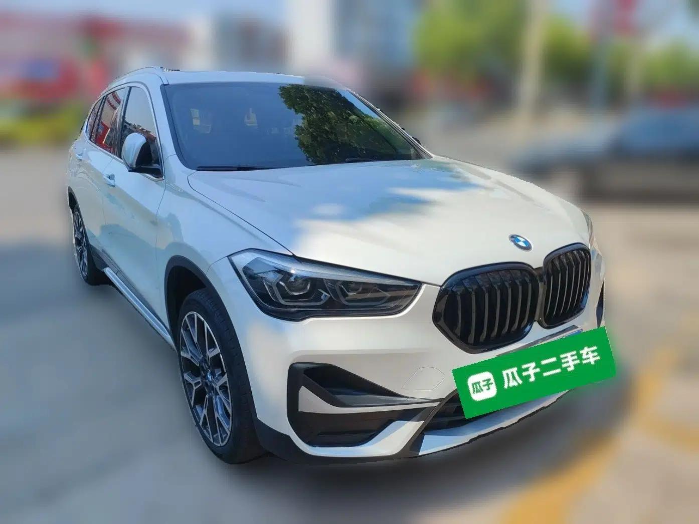 BMW X1 2022 xDrive25Li Luxury Model — миниатюра 3