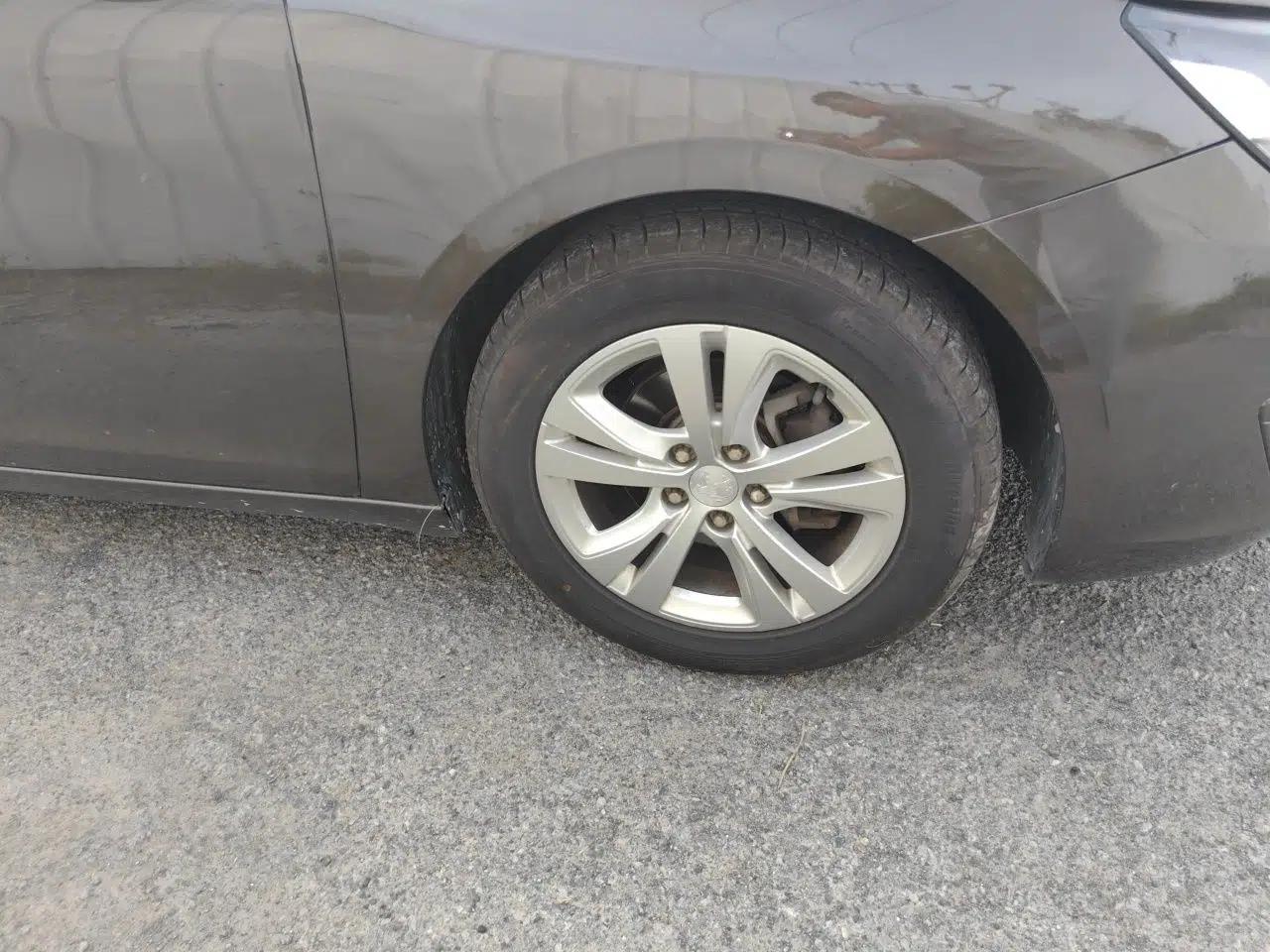 Peugeot 408 2014 1.8L Manual Leading Edition — миниатюра 8