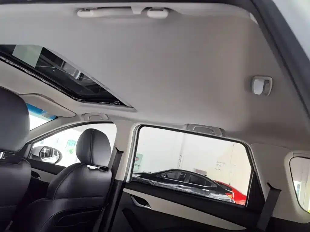 Baojun 360 2018 1.5L Automatic Deluxe Edition (National V Emission Standard) — миниатюра 18