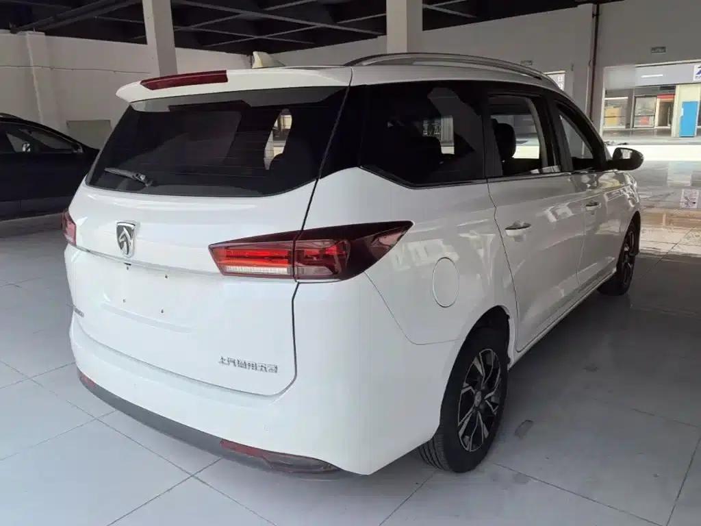 Baojun 360 2018 1.5L Automatic Deluxe Edition (National V Emission Standard) — миниатюра 7