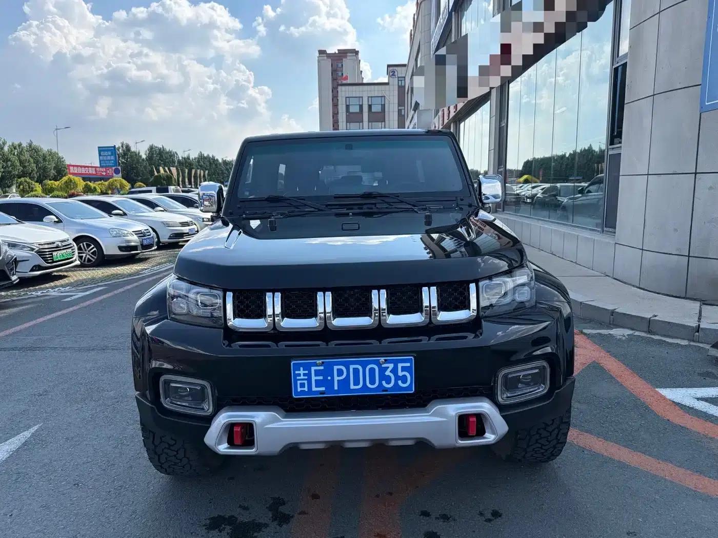 Beijing BJ40 2018 PLUS 2.3T Automatic 4WD Premium Edition (National V Emission Standard) — миниатюра 2