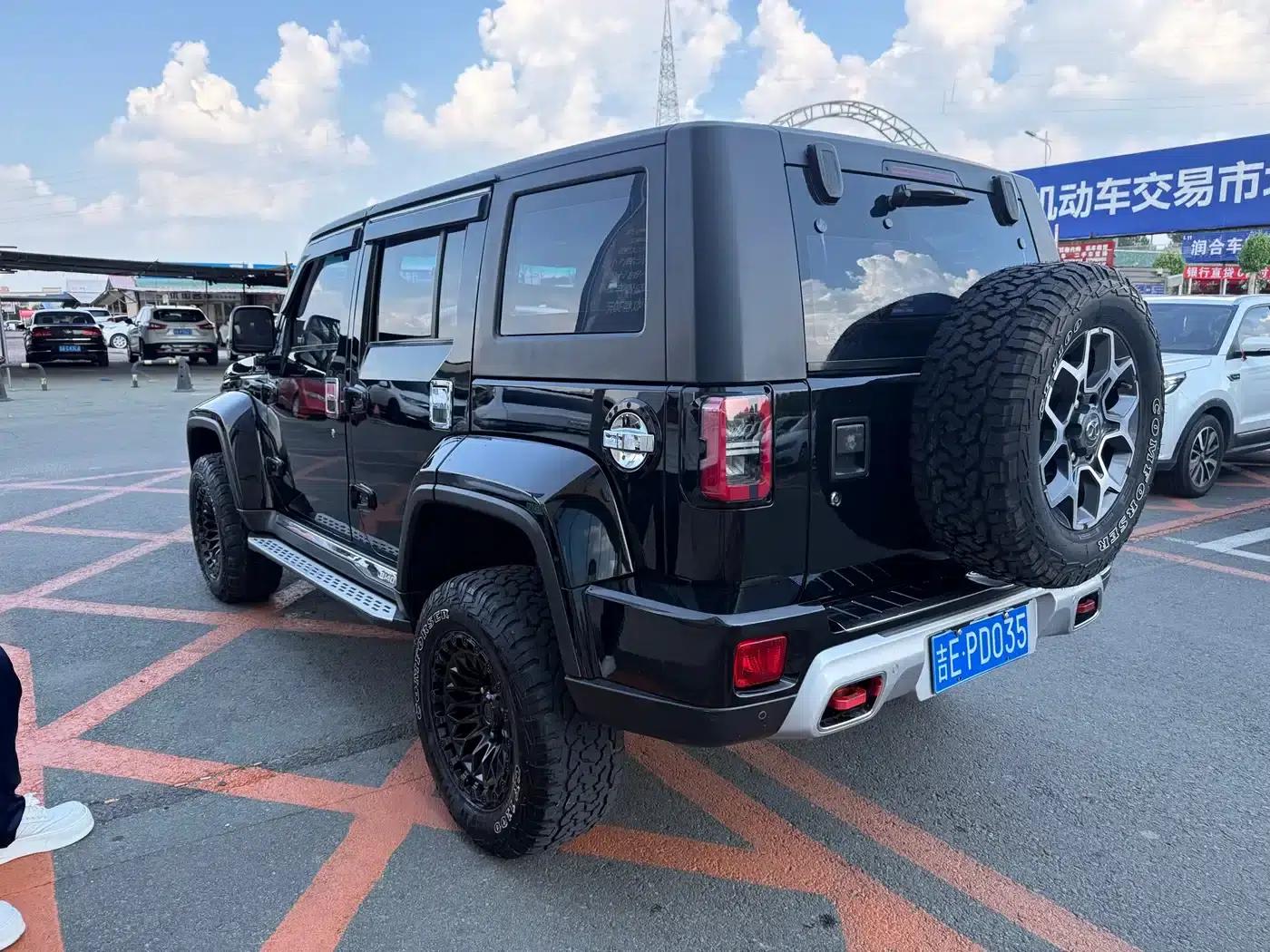 Beijing BJ40 2018 PLUS 2.3T Automatic 4WD Premium Edition (National V Emission Standard) — миниатюра 6