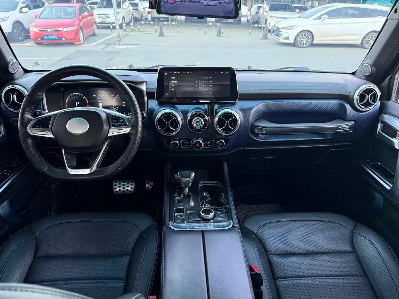 Beijing BJ40 2018 PLUS 2.3T Automatic 4WD Premium Edition (National V Emission Standard) — миниатюра 10