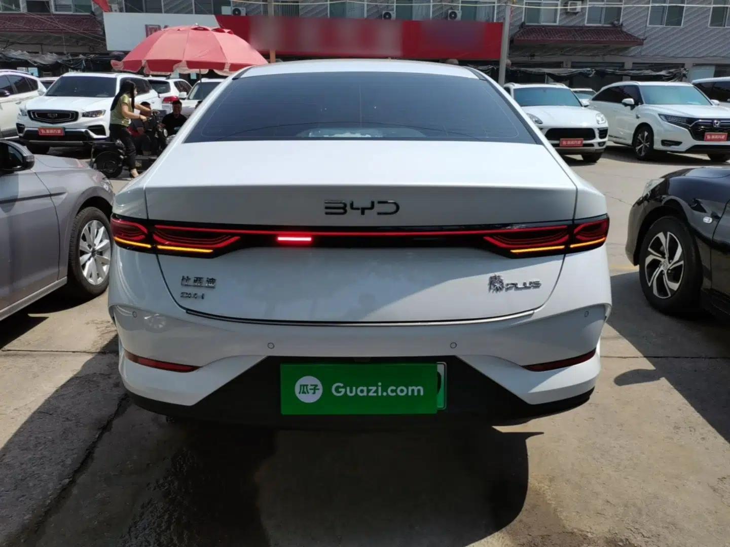 BYD Qin PLUS 2025 DM-i Smart Drive 55KM Leading Model — миниатюра 5