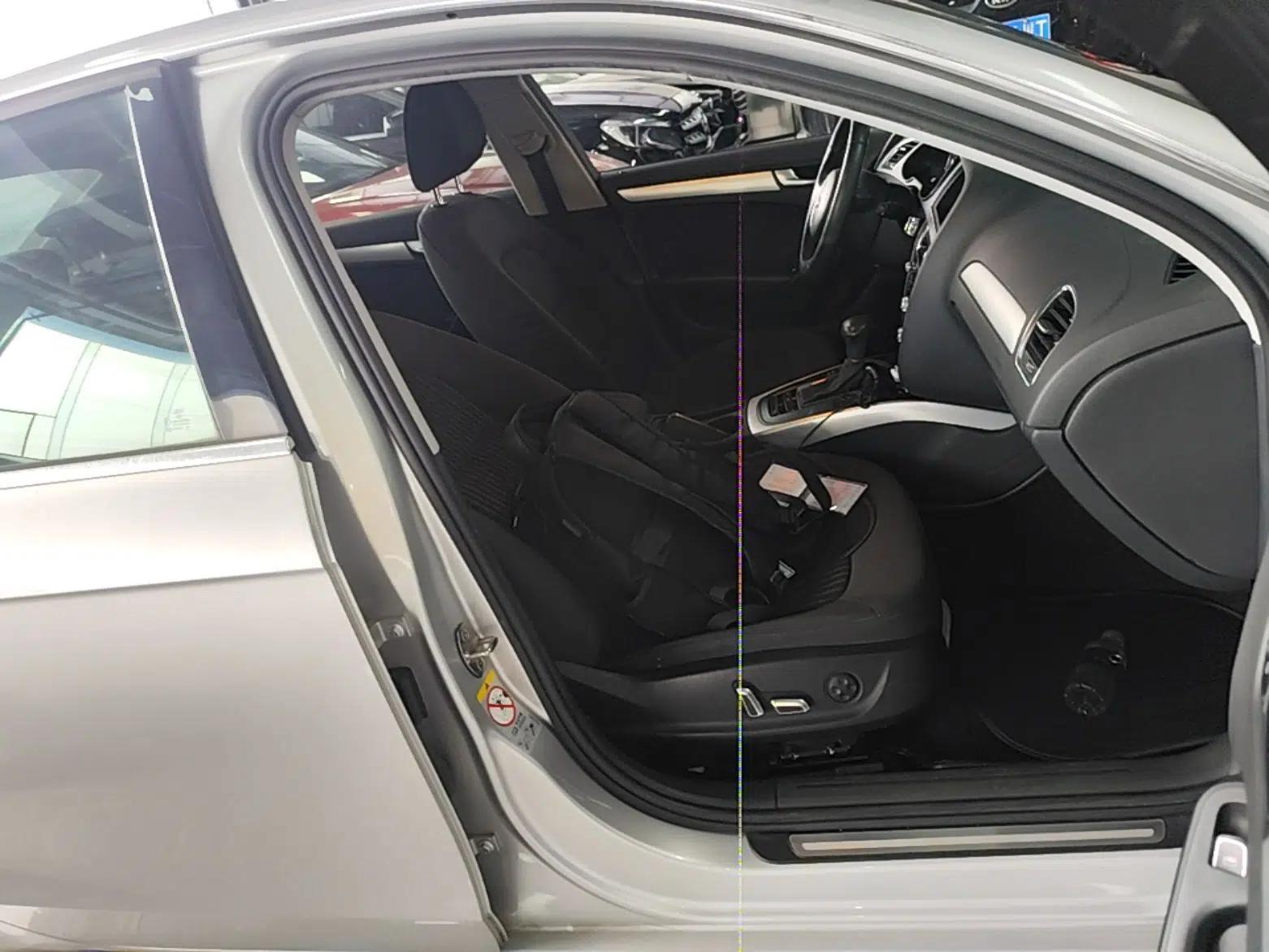 Audi A4L 2013 35 TFSI Automatic Standard Model — миниатюра 19