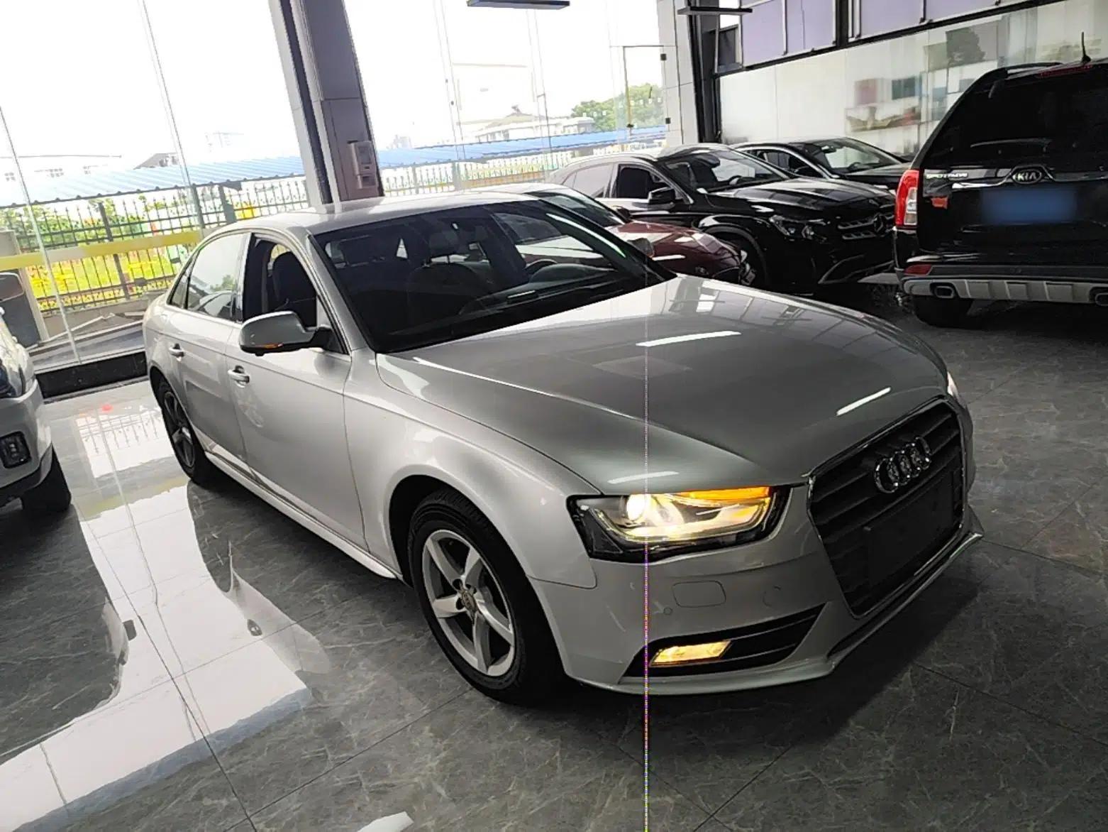 Audi A4L 2013 35 TFSI Automatic Standard Model — миниатюра 3