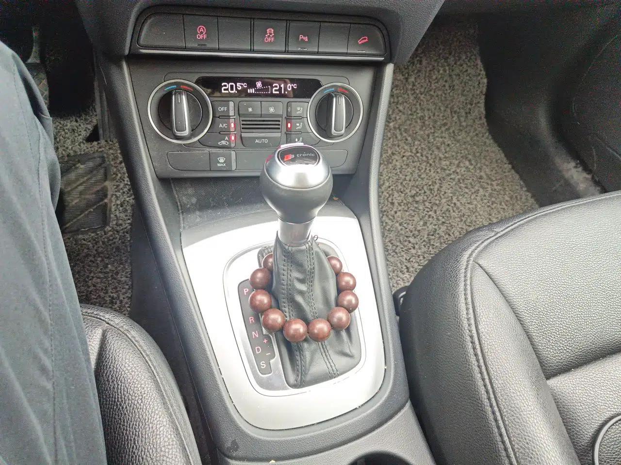 Audi Q3 2016 30 TFSI Standard Model — миниатюра 14