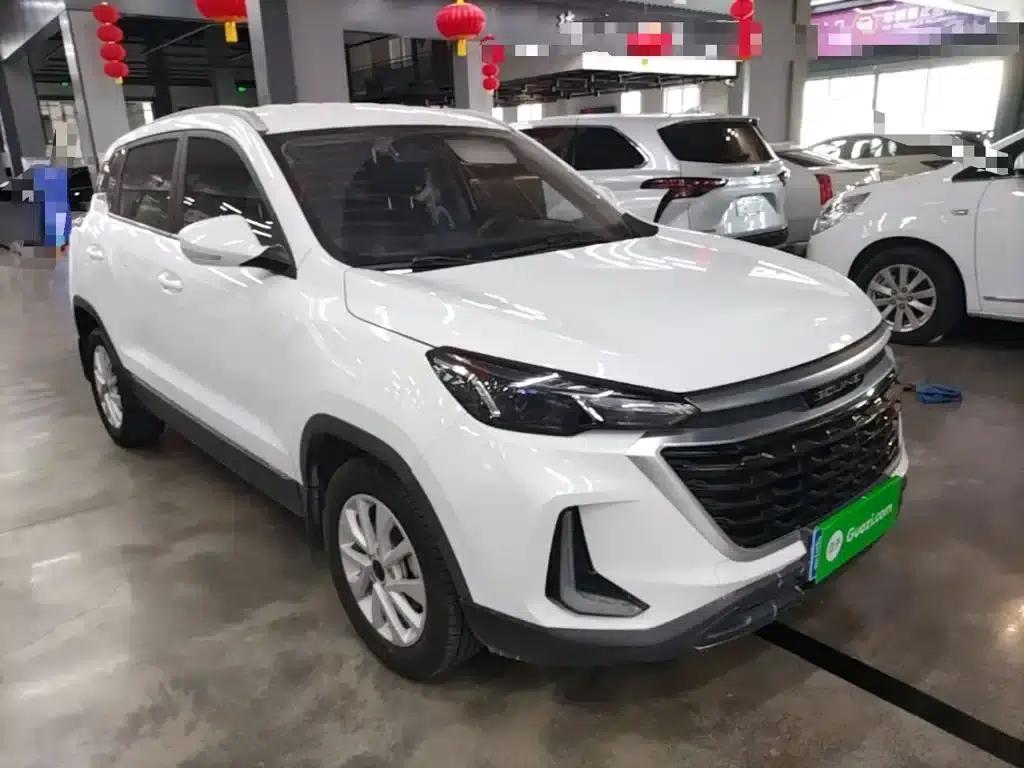Beijing X3 2019 1.5T Manual Glory Edition — миниатюра 4