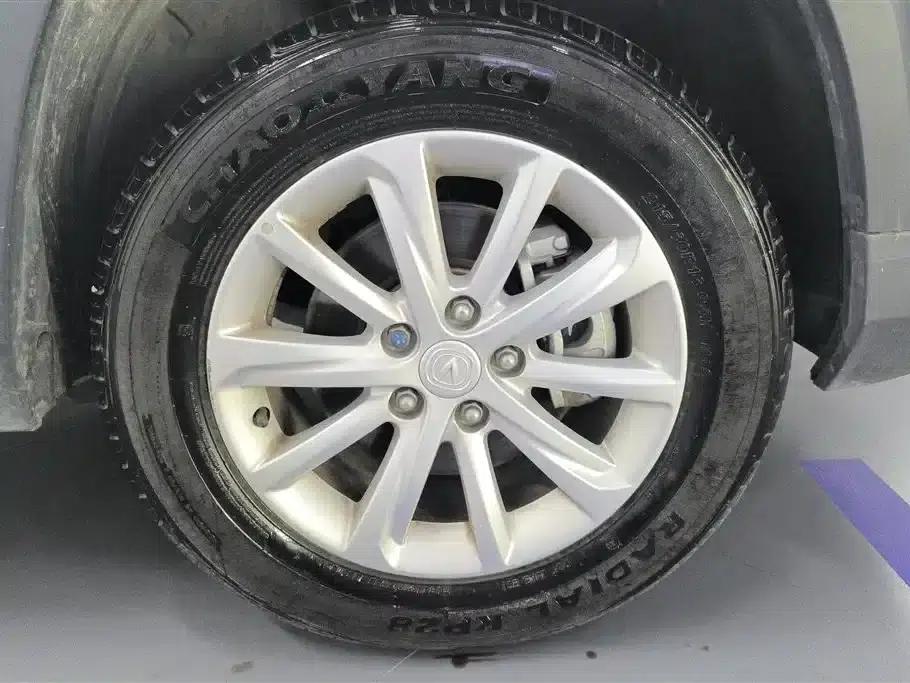 Changan CS35PLUS 2019 1.6L Manual Connect Upgrade Edition — миниатюра 6