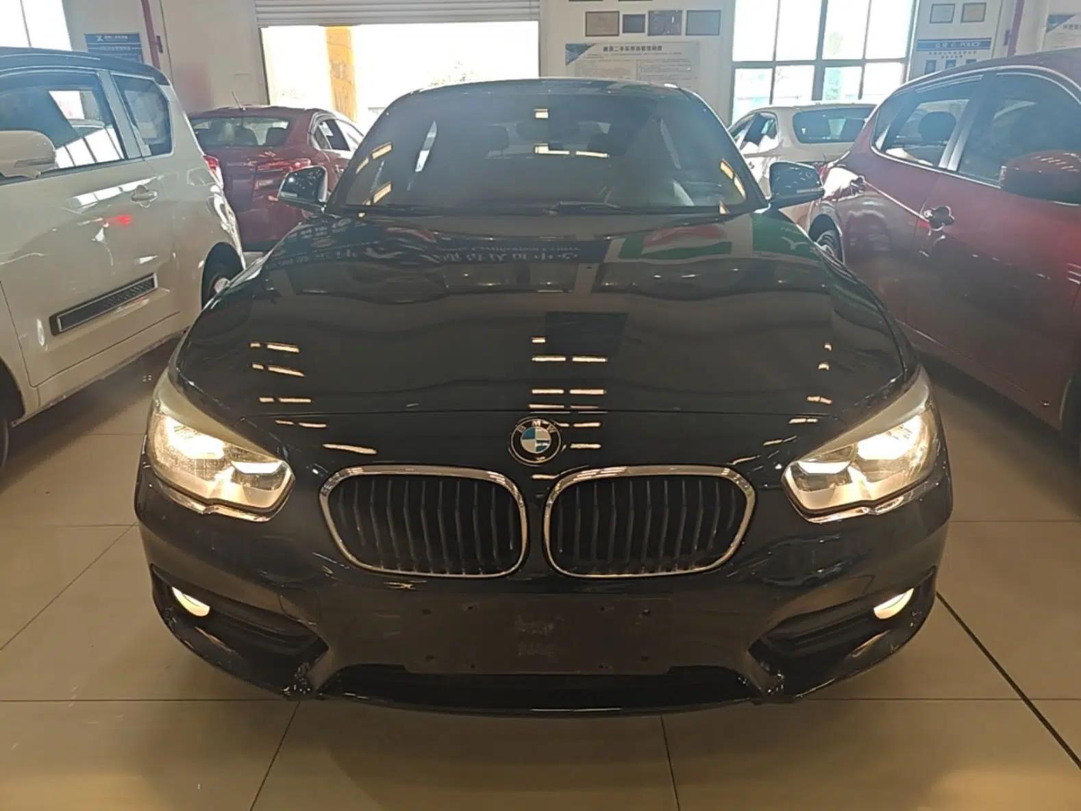BMW 1 Series 2015 118i Leading Model — миниатюра 2