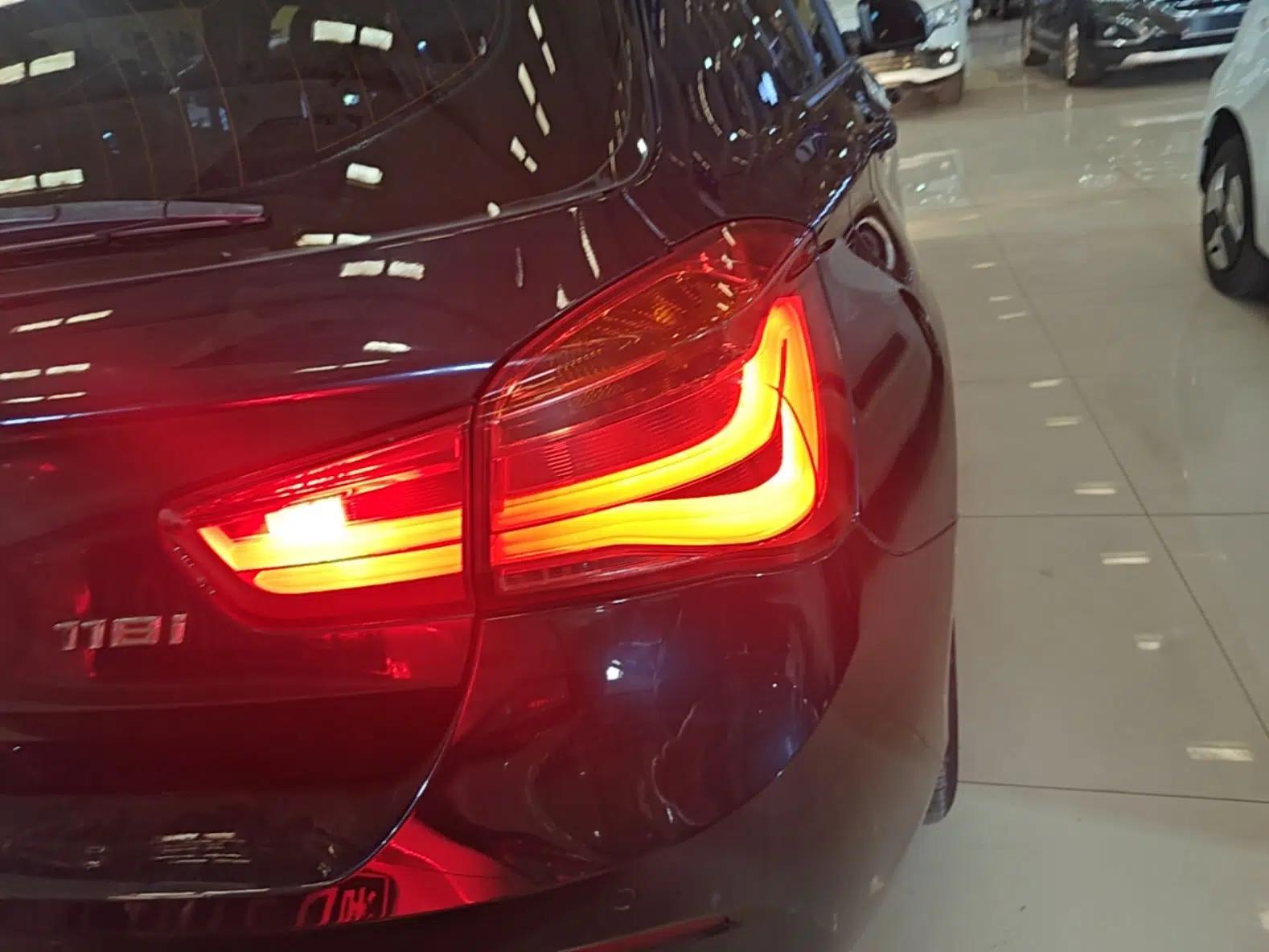 BMW 1 Series 2015 118i Leading Model — миниатюра 9