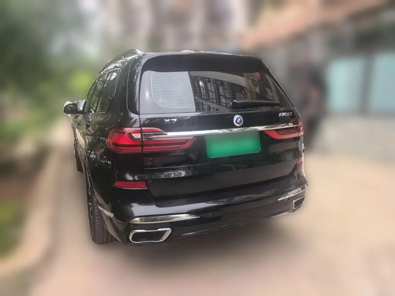 BMW X7 2021 xDrive40i Luxury M Sport Package — миниатюра 4