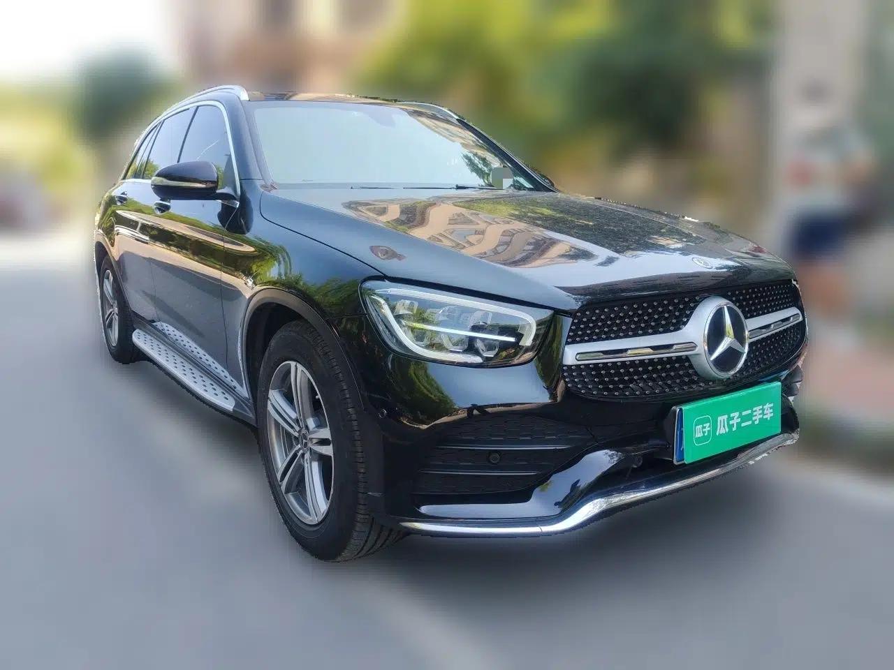 Mercedes-Benz GLC 2020 GLC 260 L 4MATIC Luxury Model — миниатюра 3