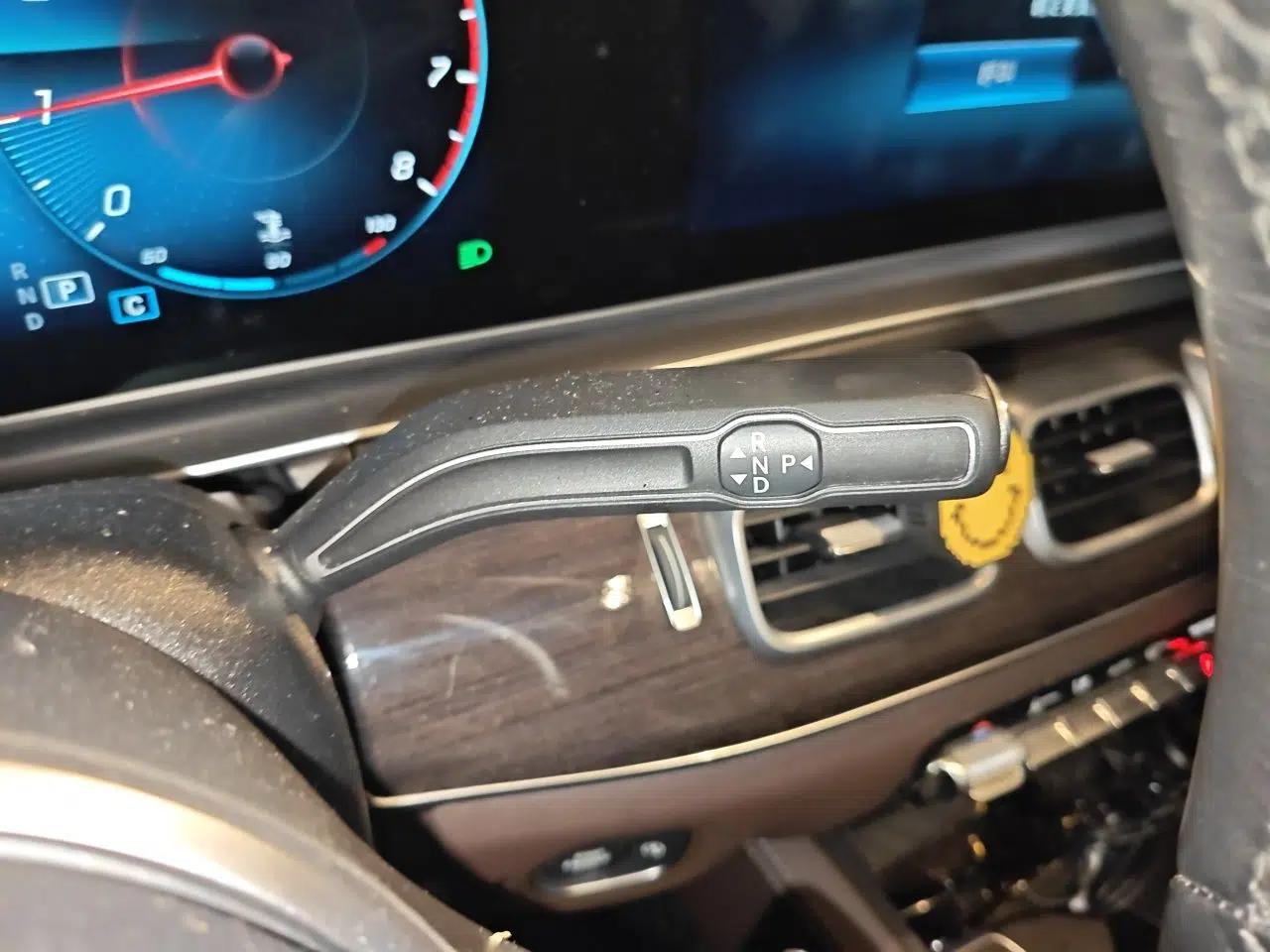 Mercedes-Benz GLE 2021 GLE 350 4MATIC Stylish Model — миниатюра 14