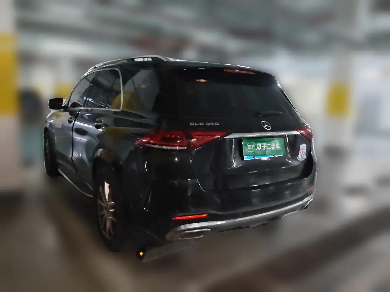 Mercedes-Benz GLE 2021 GLE 350 4MATIC Stylish Model — миниатюра 4