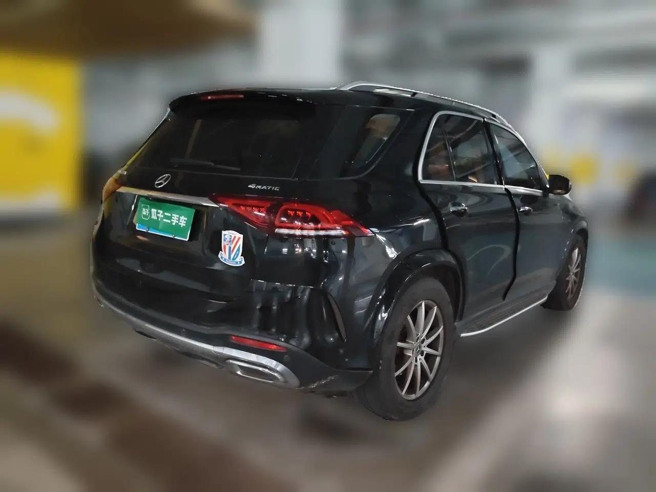 Mercedes-Benz GLE 2021 GLE 350 4MATIC Stylish Model — миниатюра 6
