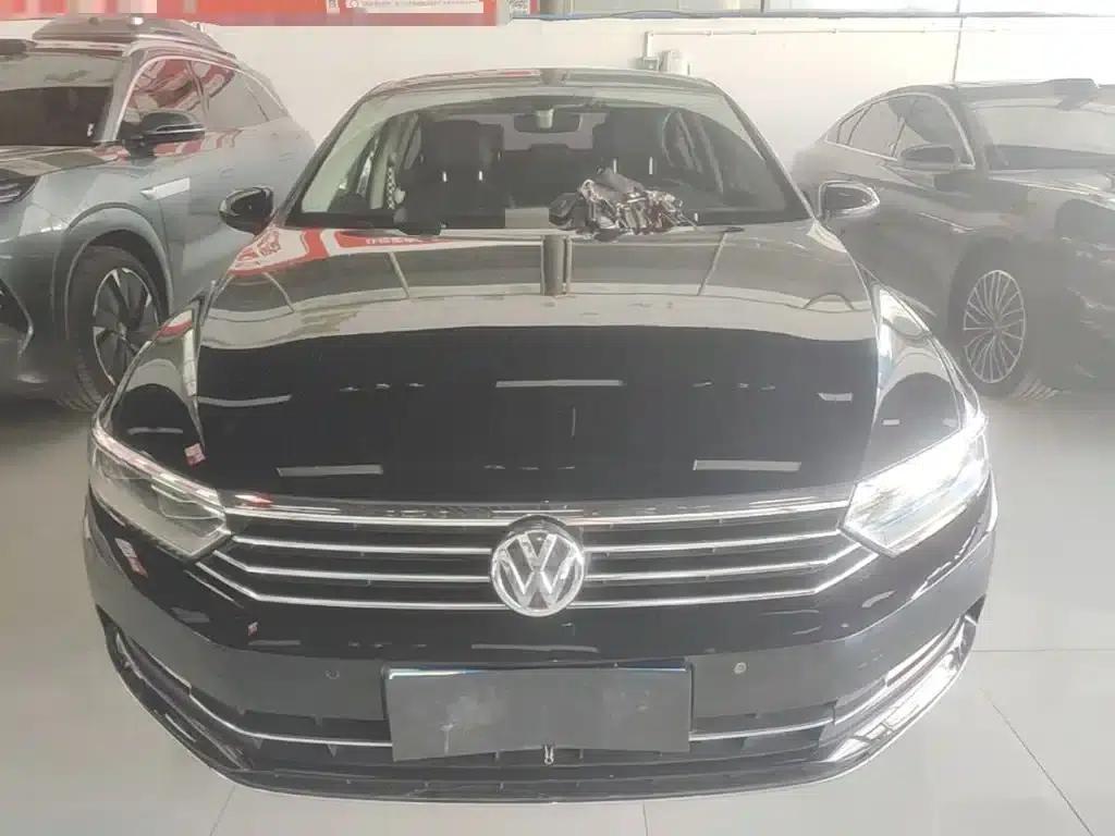 2019 Volkswagen Magotan 380TSI DSG Luxury Edition (China VI Emission Standard) — миниатюра 3