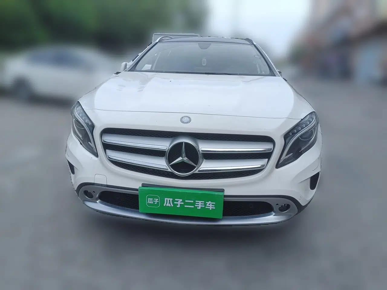 Mercedes-Benz GLA 2016 GLA 200 Fashion Model — миниатюра 2