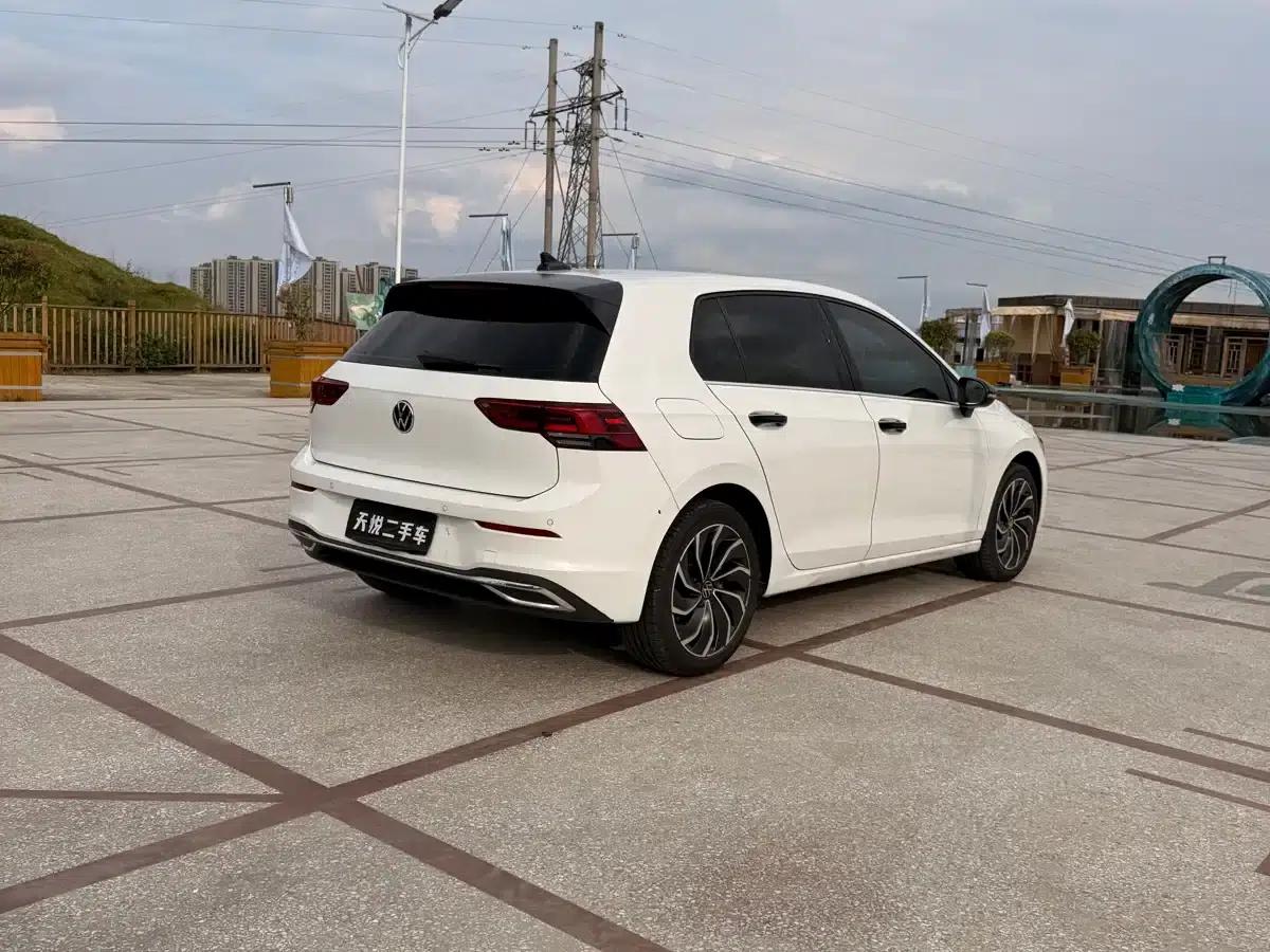 2020 Golf 280TSI DSG Luxury — миниатюра 15