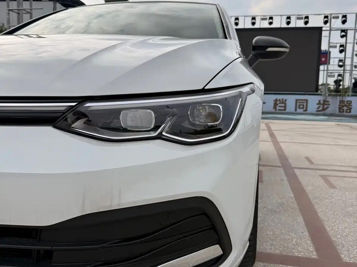 2020 Golf 280TSI DSG Luxury — миниатюра 4