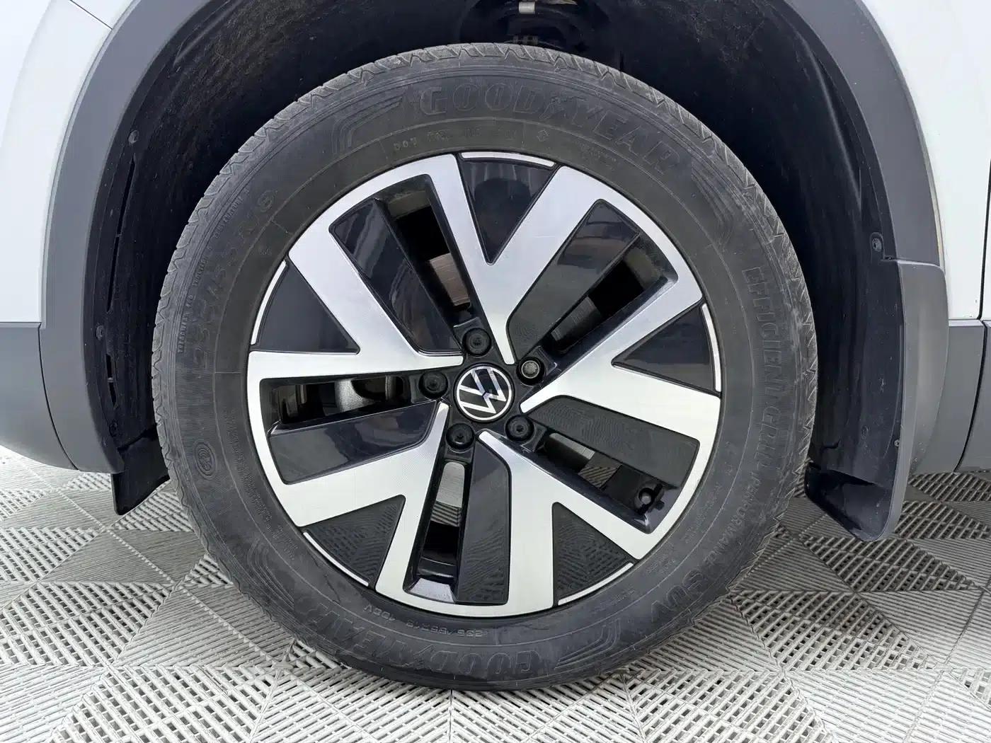 Tayron 2023 280TSI 2WD Luxury Plus Advanced Edition — миниатюра 10