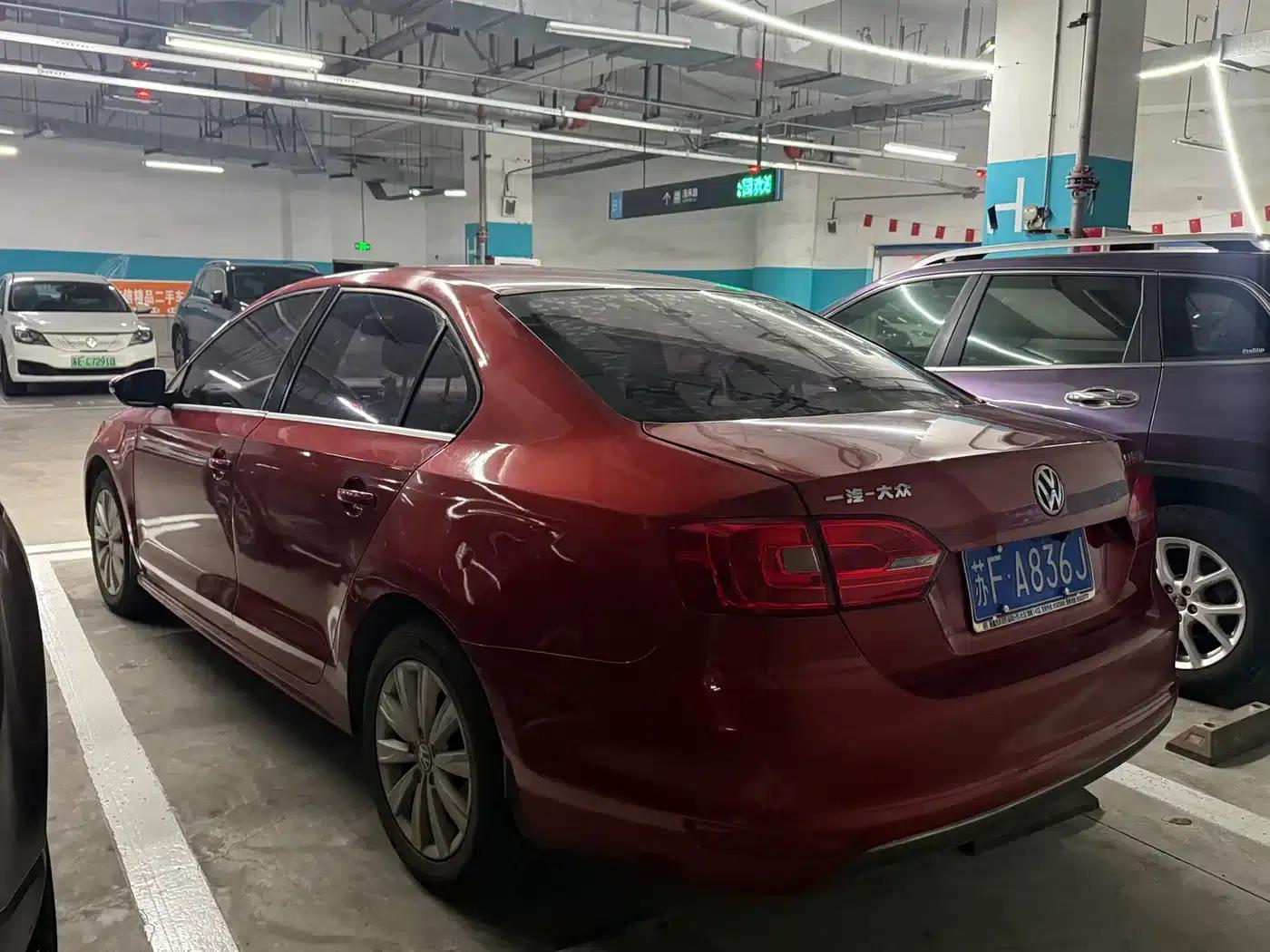2014 Volkswagen Sagitar Facelift 1.6L Automatic Comfort Model — миниатюра 5