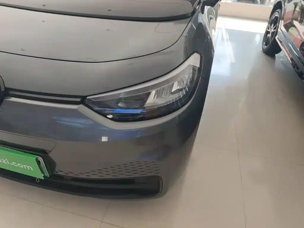 Volkswagen ID.3 2024 Outstanding Edition — миниатюра 24