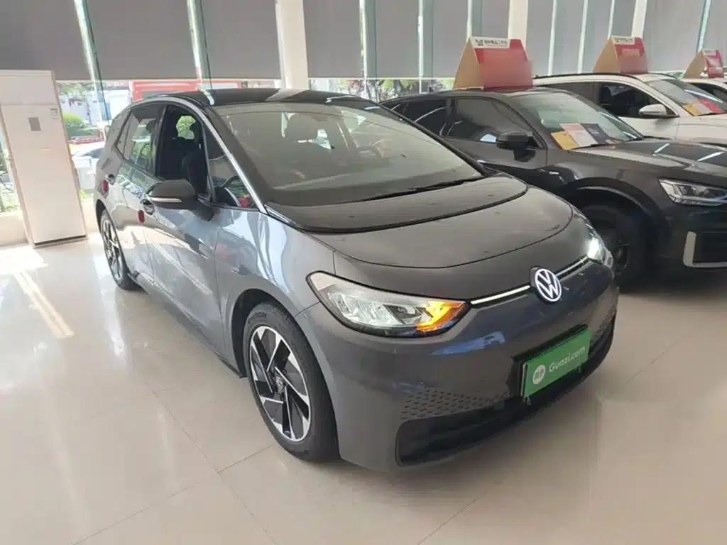 Volkswagen ID.3 2024 Outstanding Edition — миниатюра 4