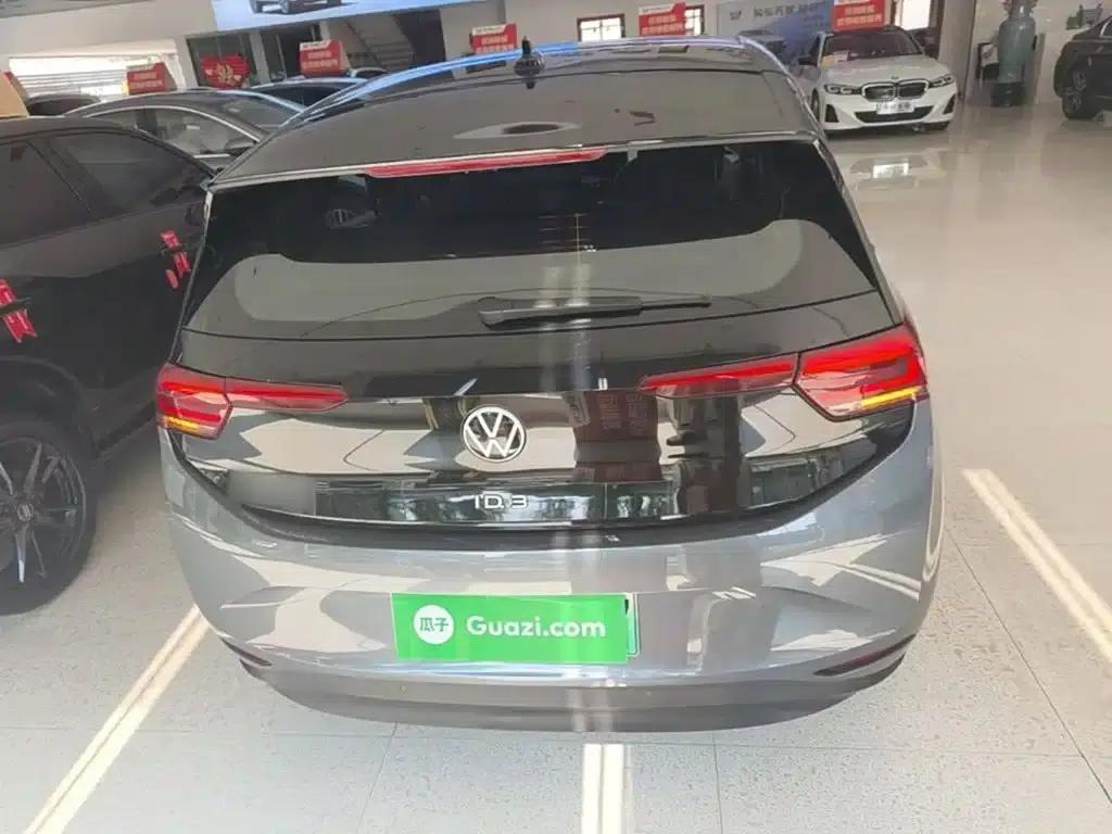 Volkswagen ID.3 2024 Outstanding Edition — миниатюра 6