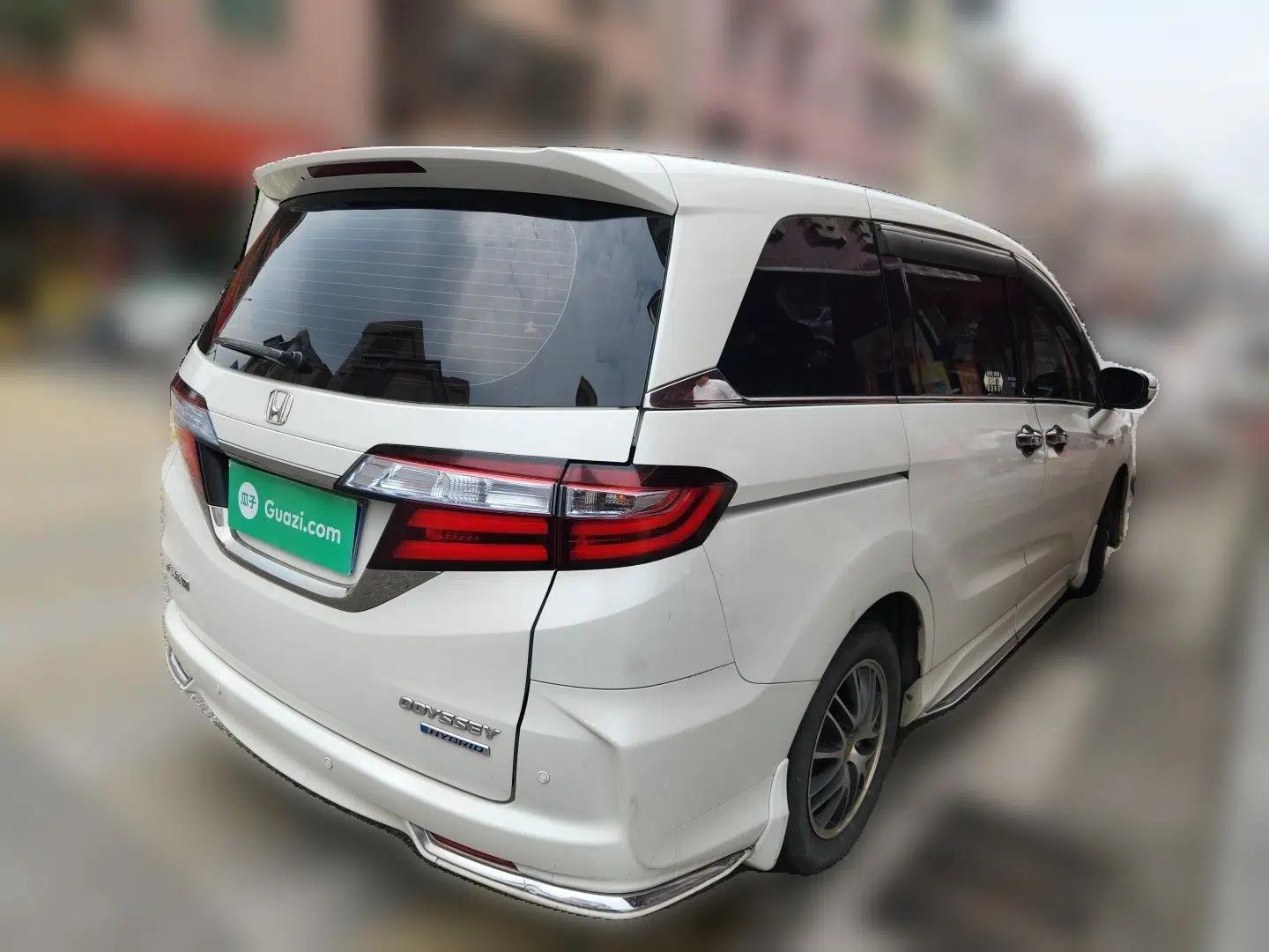 Honda Odyssey 2019 2.0L Rui·Comfort Edition — миниатюра 6