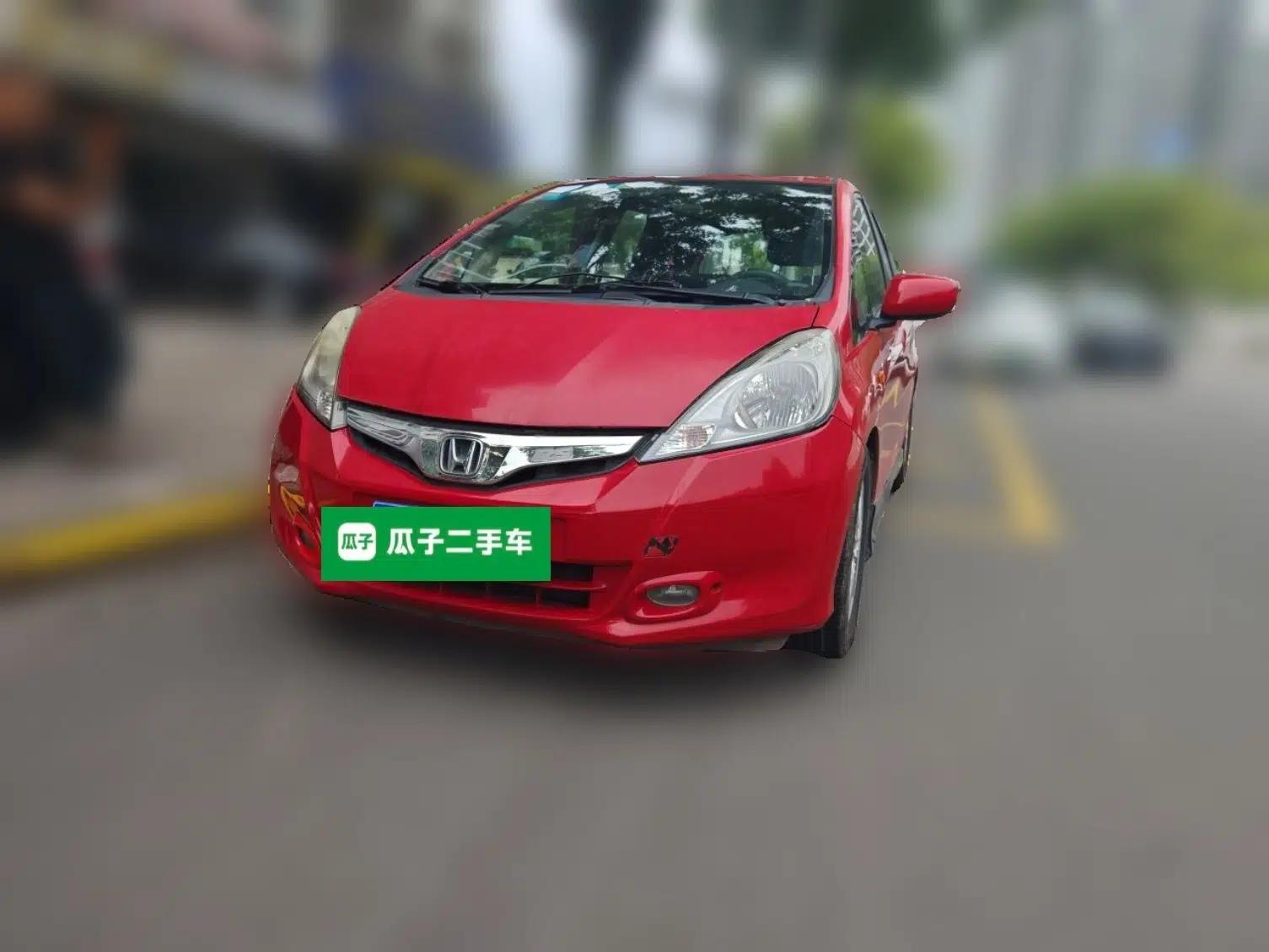 Honda Fit 2011 1.5L Automatic Luxury Edition — миниатюра 1