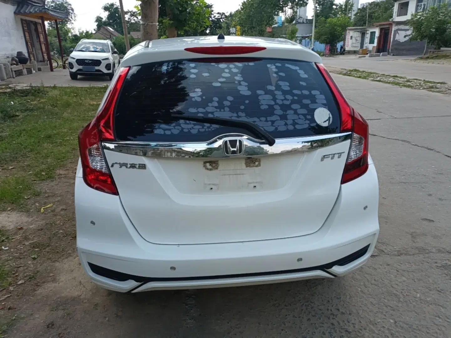 Honda Fit 2018 1.5L CVT Comfort Version — миниатюра 5