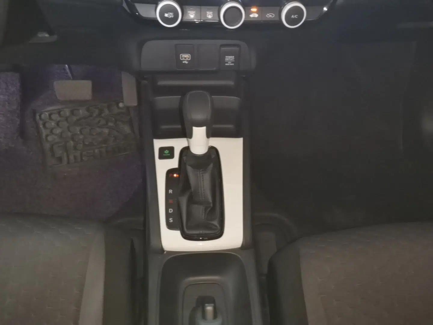 Honda Fit 2021 1.5L CVT Trend Edition — миниатюра 21