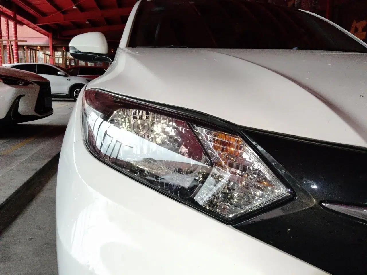 Honda Vezel 2017 1.8L CVT 2WD Elite Model — миниатюра 7