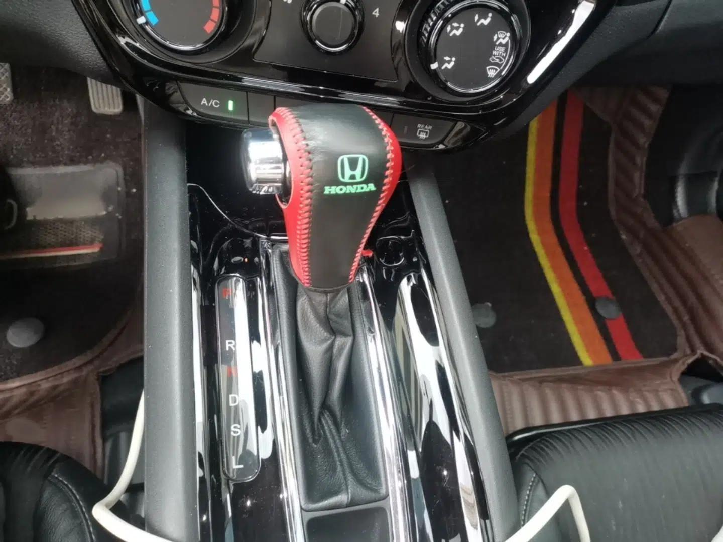 Honda Vezel 2022 1.5L CVT Phantom Night Pioneer Edition — миниатюра 13