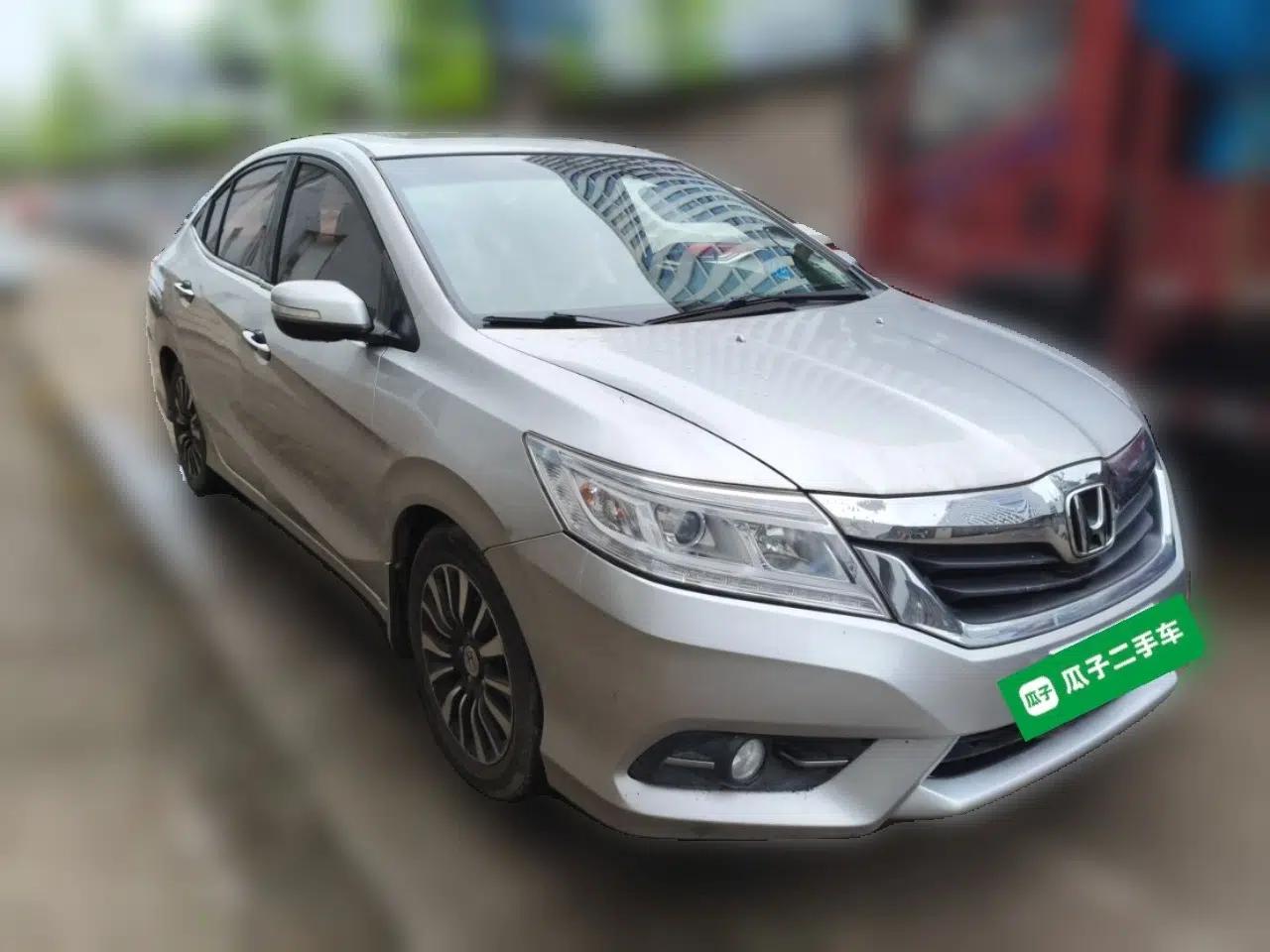 Honda Crider 2013 1.8L automatic luxury edition — миниатюра 3