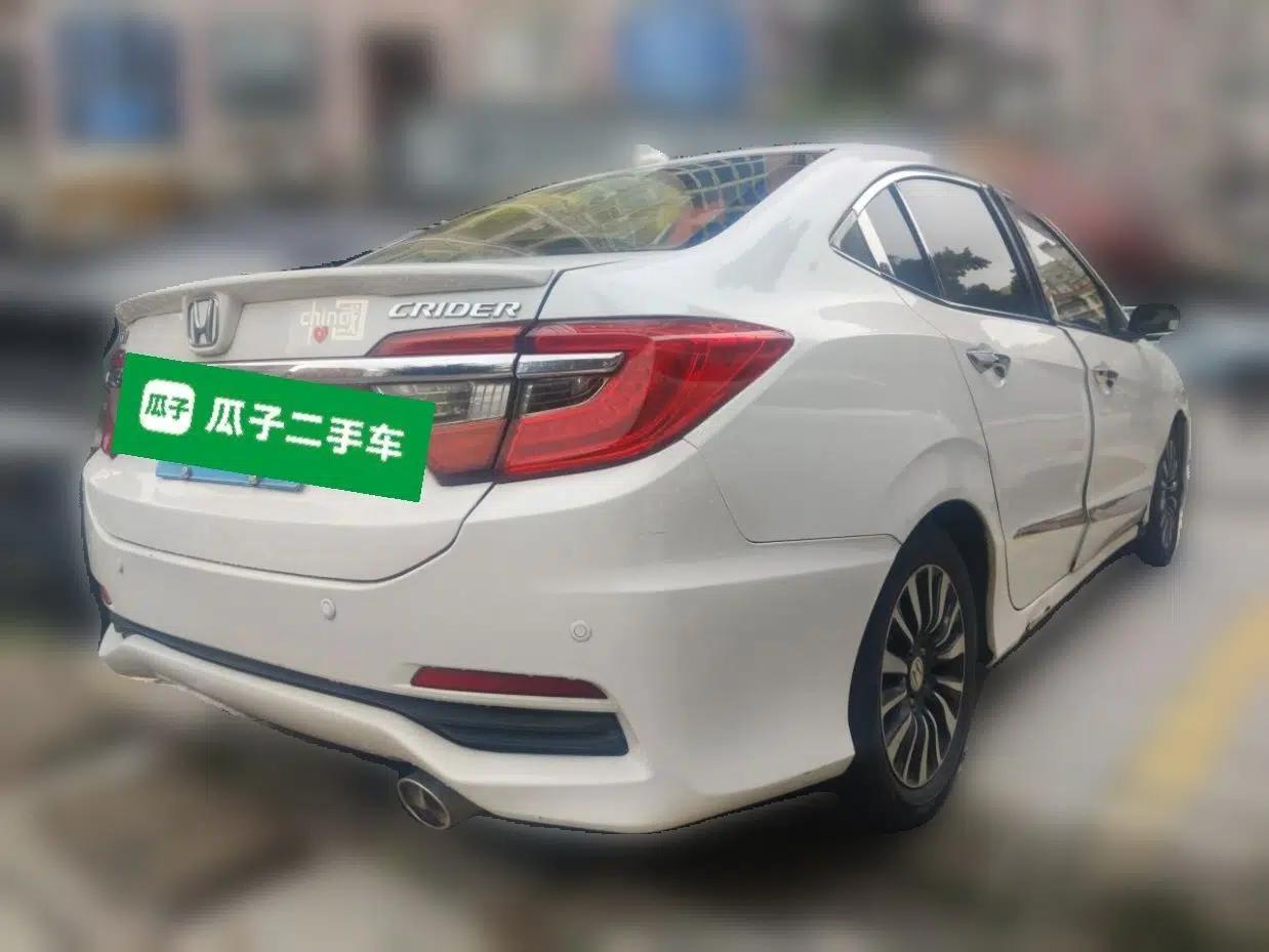 Honda Crider 2015 1.8L automatic luxury edition — миниатюра 6